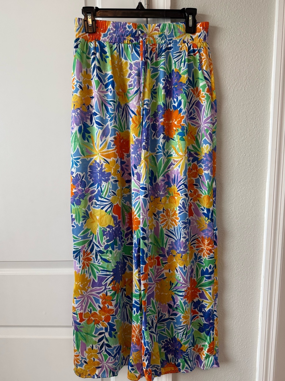 Heyson Floral Wife Leg Pants NWT